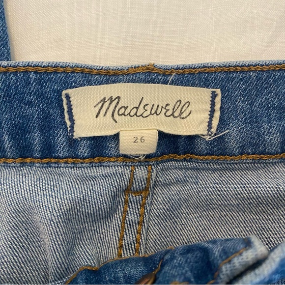 Madewell Tapered Jeans in Eastgate Wash - Button Front Edition - Picture 6 of 14
